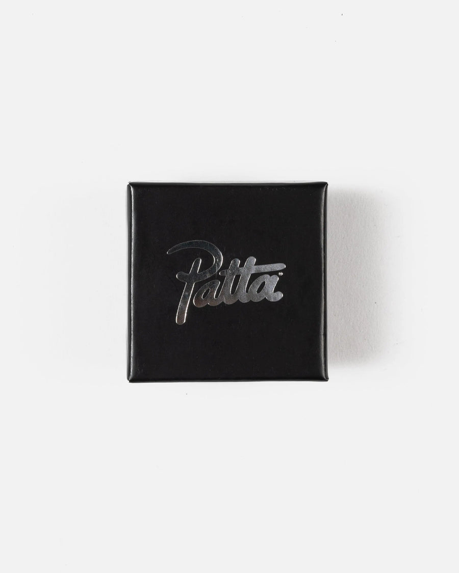 Patta Script Logo Silver Earring (Silver)